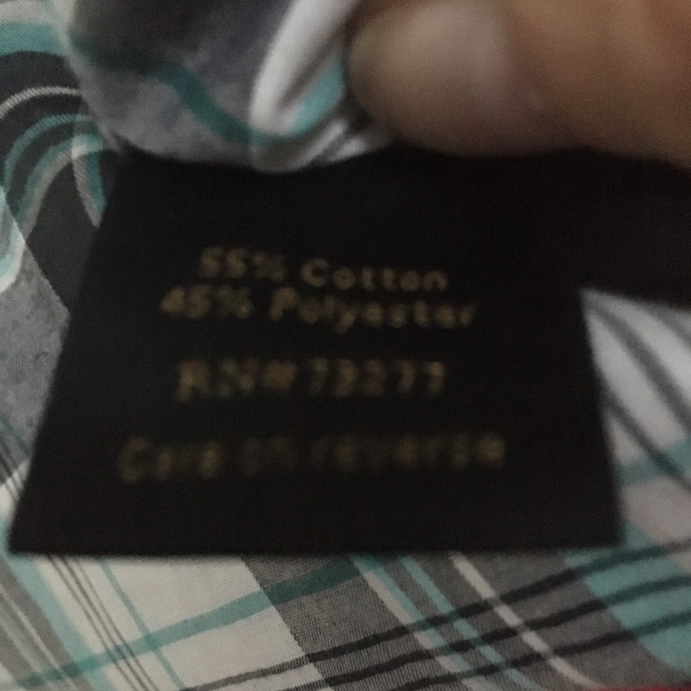 Helix small button down shirt - Picture 5 of 6